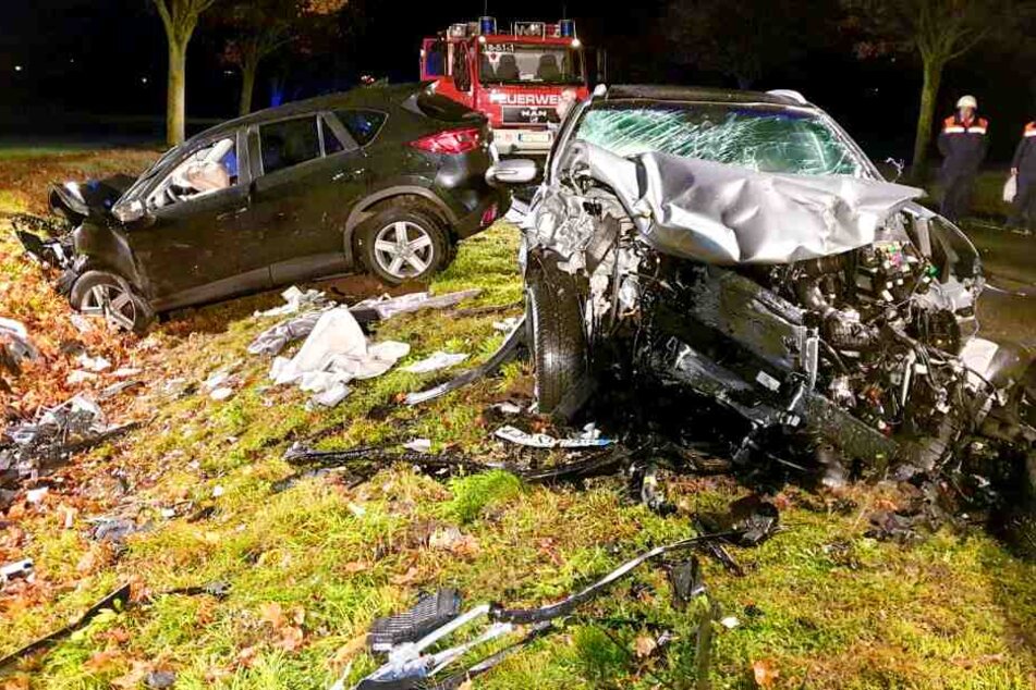 Schwerer Unfall auf B2 bei Treuenbrietzen SUVs krachen ineinander! TAG24