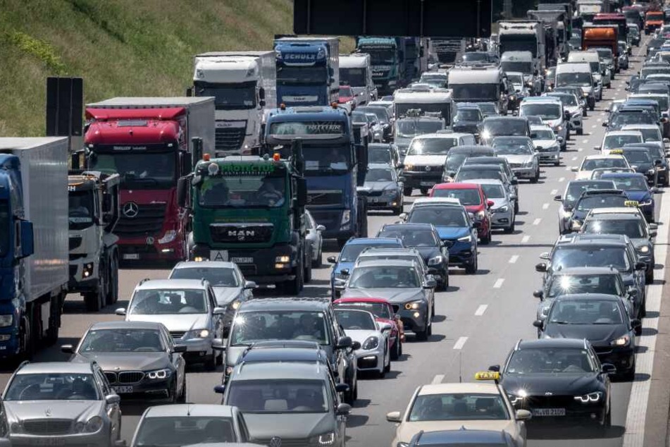 Stau A9 Richtung München Aktuell A9 autobahn stau, bußgeldkatalog
