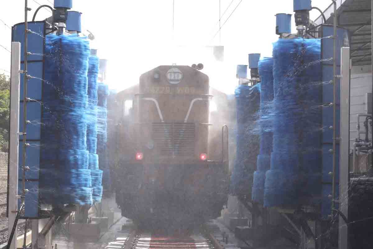 Automatic coach washing plant commissioned at Secunderabad station