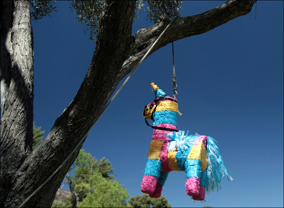 La piñata; su historia y significado Telemundo 52