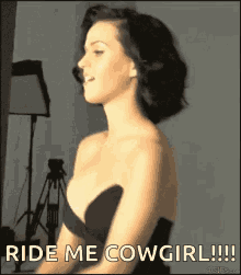 Reverse Cowgirl GIFs | Tenor