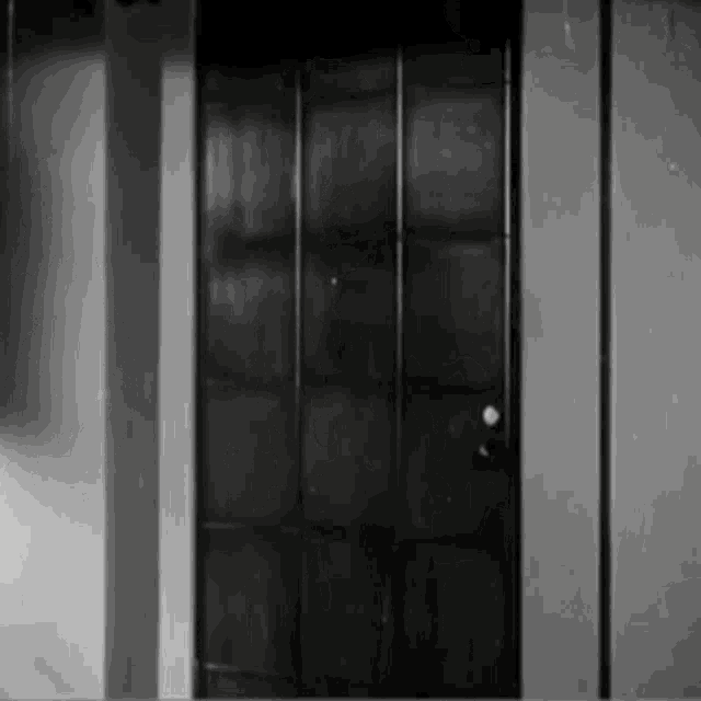 Execution Japan GIF Execution Japan Japon Discover & Share GIFs