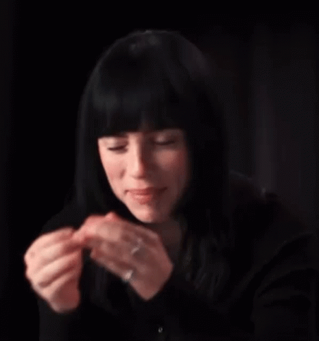 Billie Eilish GIF - Billie Eilish Billie Eilish - Discover & Share GIFs