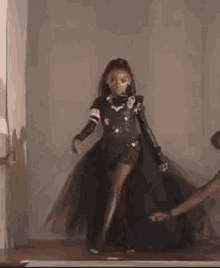 Skinny Model GIFs | Tenor