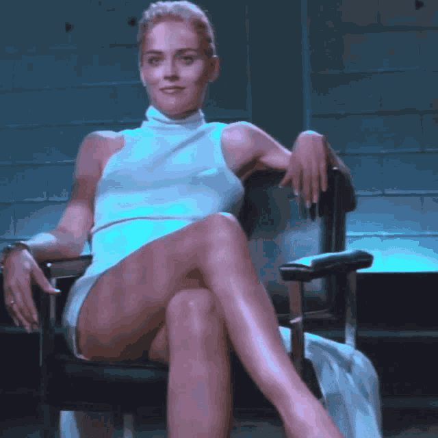 Sharon Stone Basic Instinct GIF - Sharon Stone Basic Instinct Legs