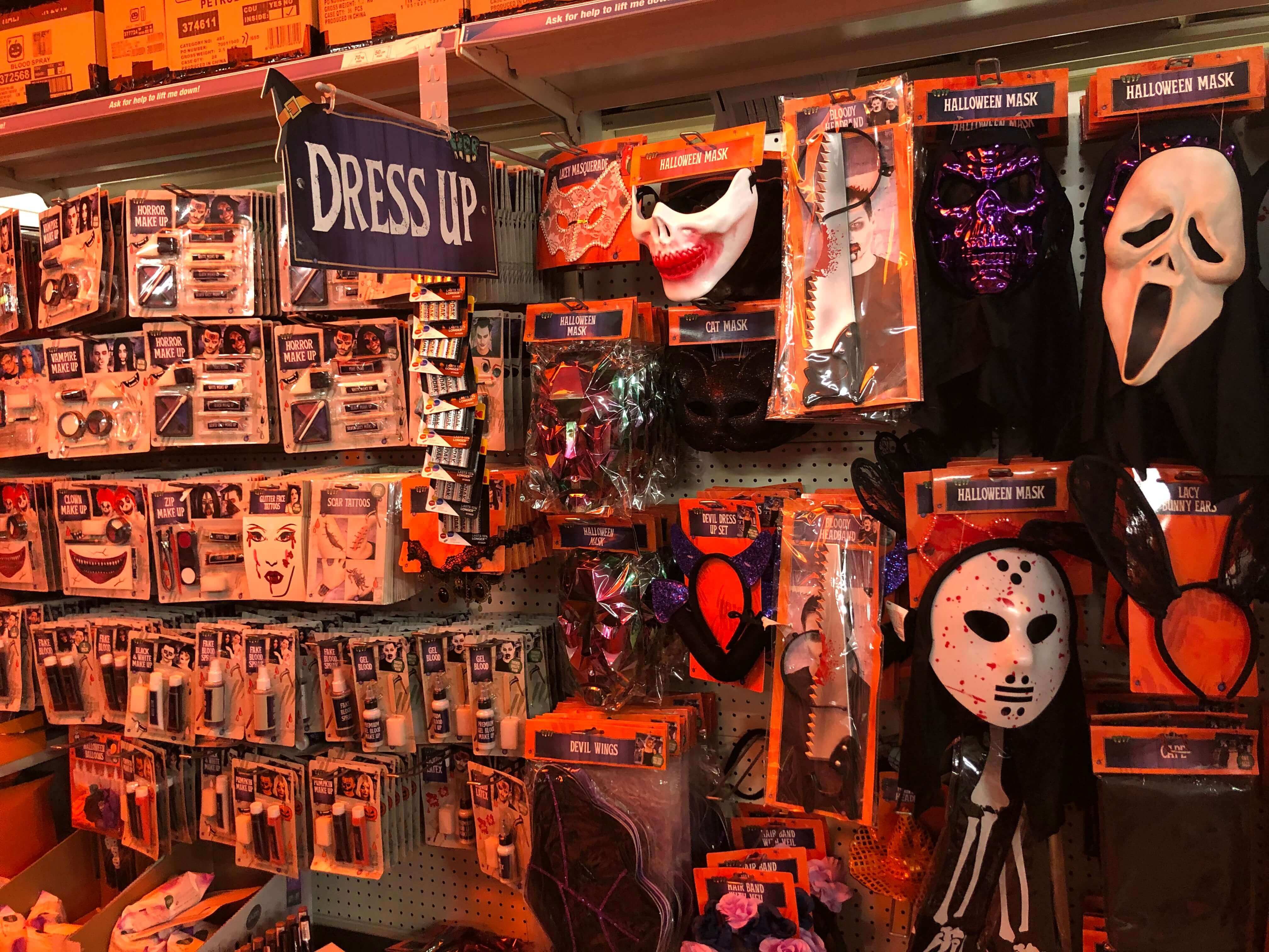 We’ve found the best last minute Halloween outfits in Cardiff so you