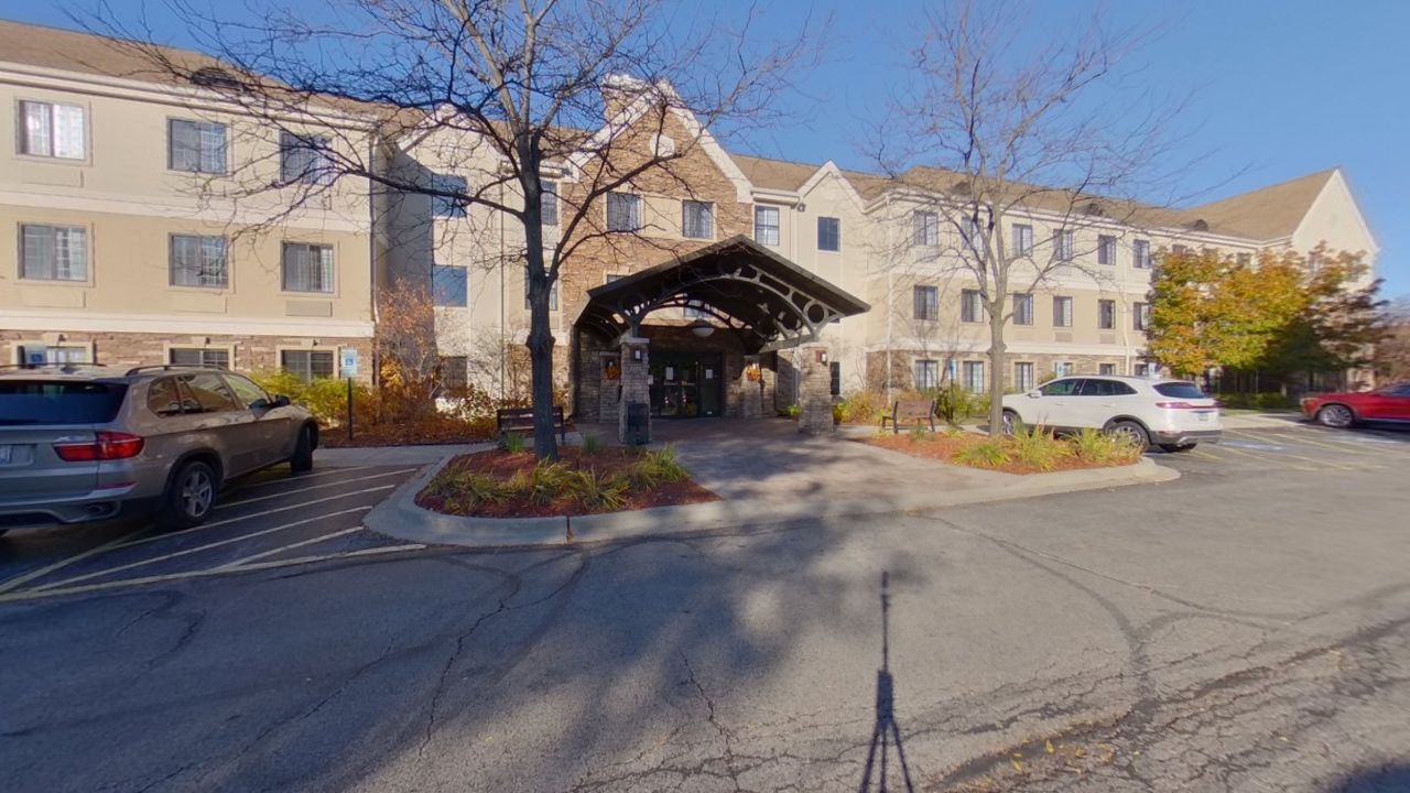 Staybridge SuitesChicago Lincolnshire