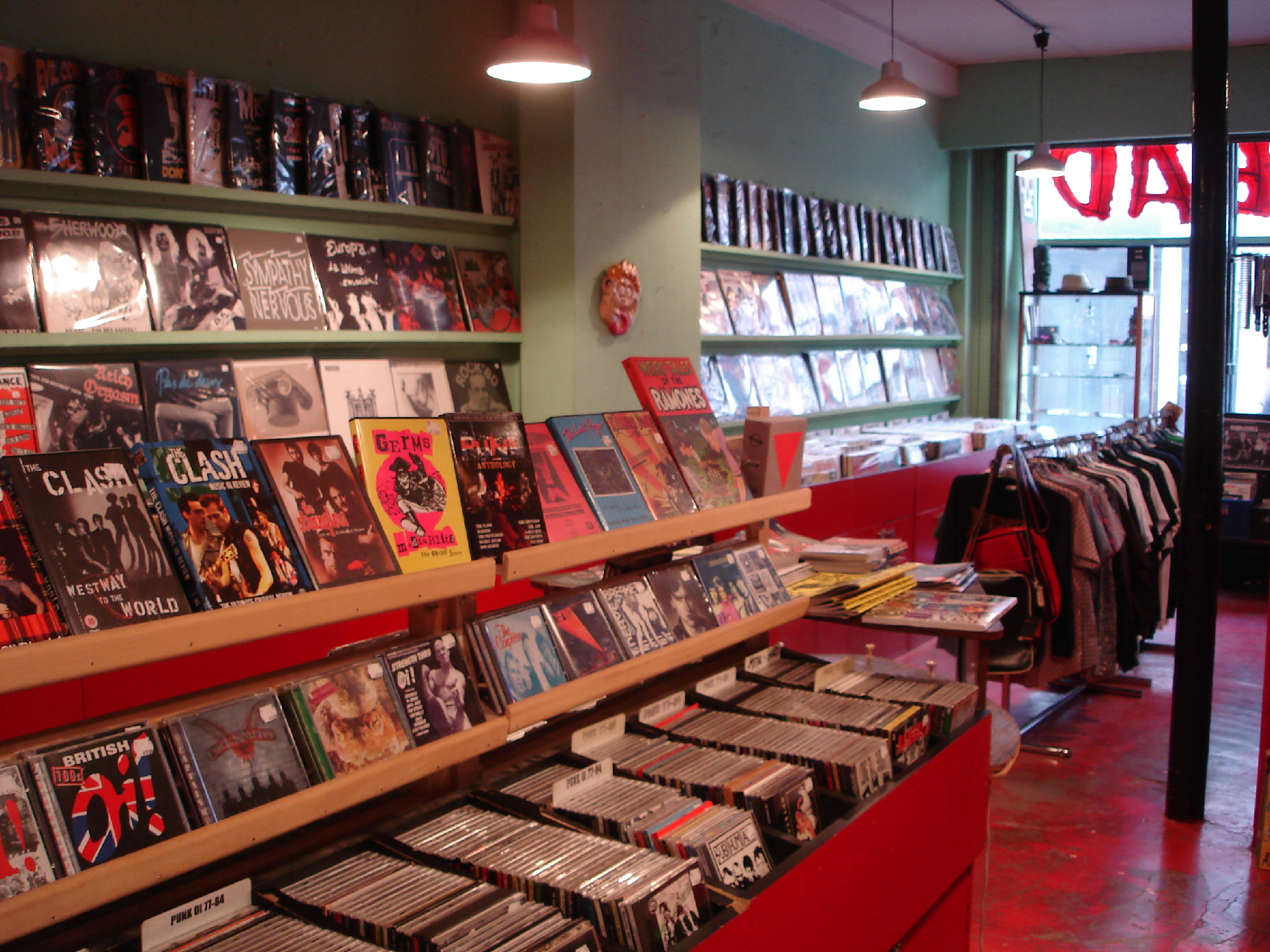 The 100 best shops in Paris Record stores Time Out Paris
