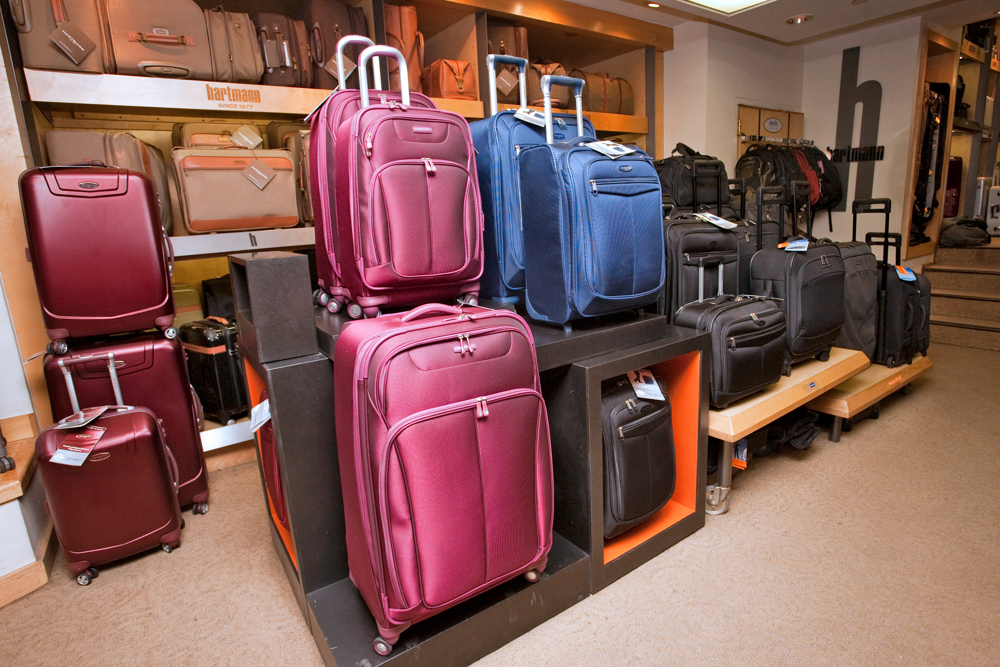 Best luggage stores in NYC for suitcases and travel accessories