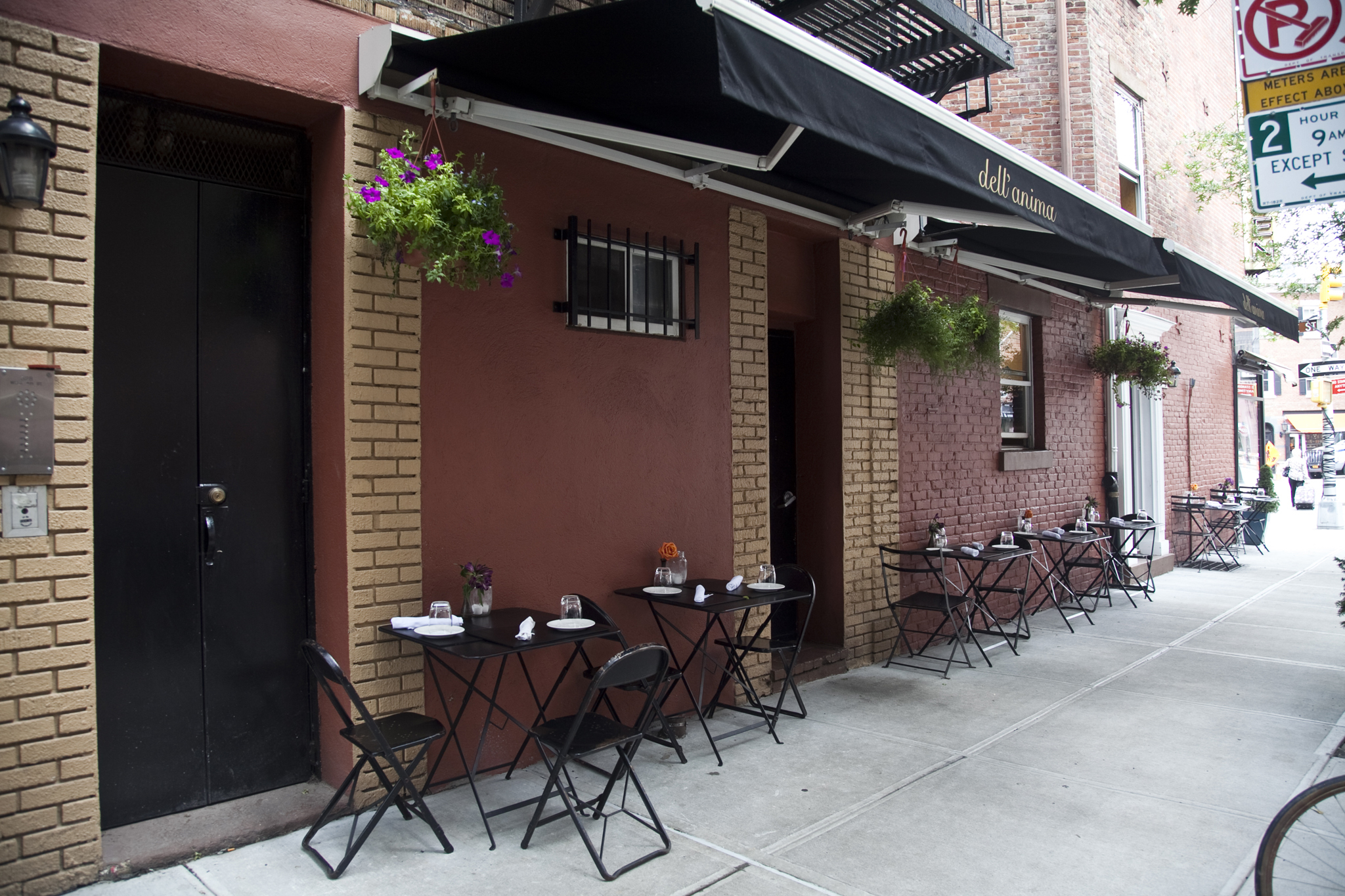 Top restaurants for outdoor dining in NYC, including gardens