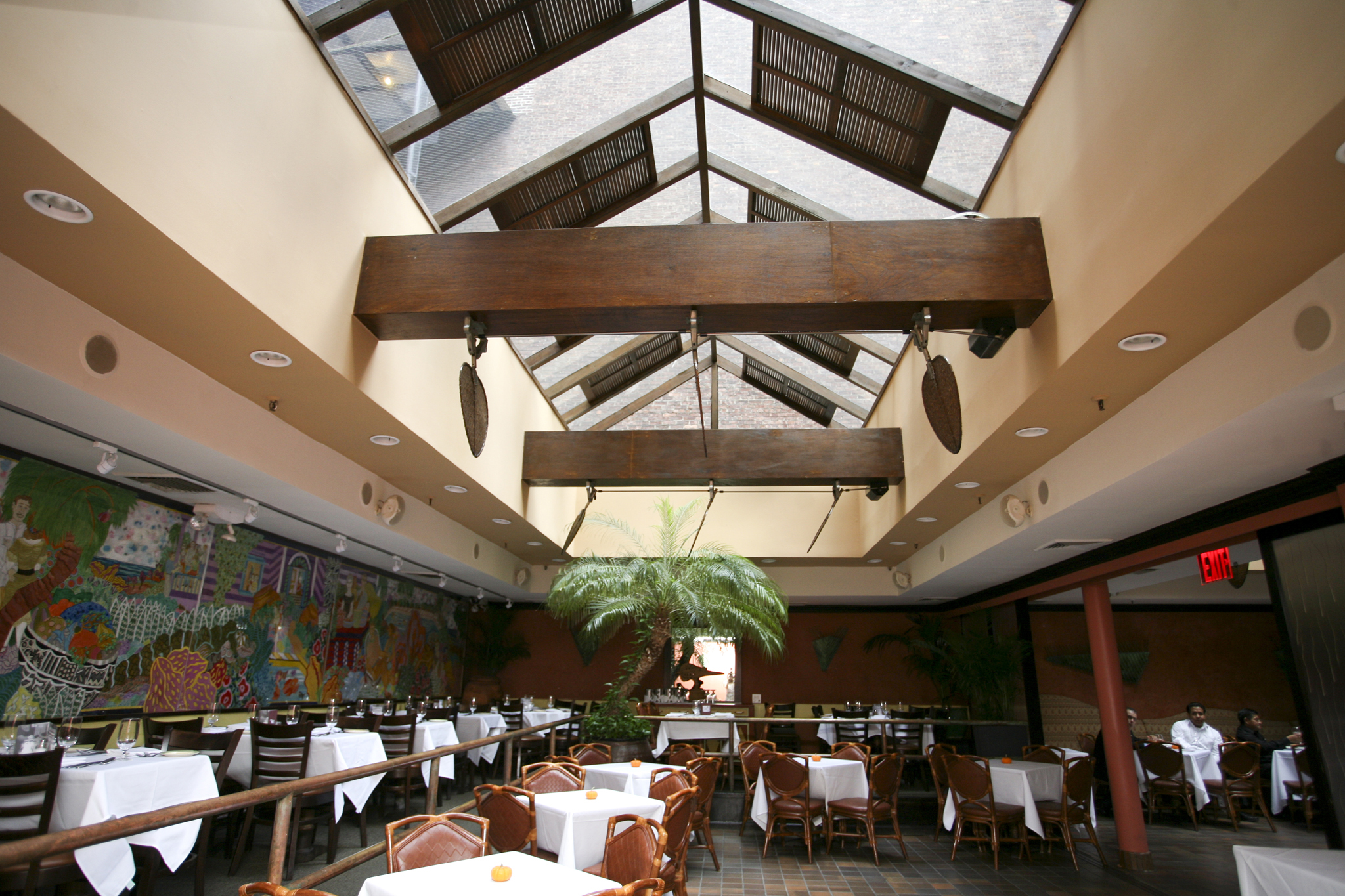 Victor’s Café Restaurants in Midtown West, New York