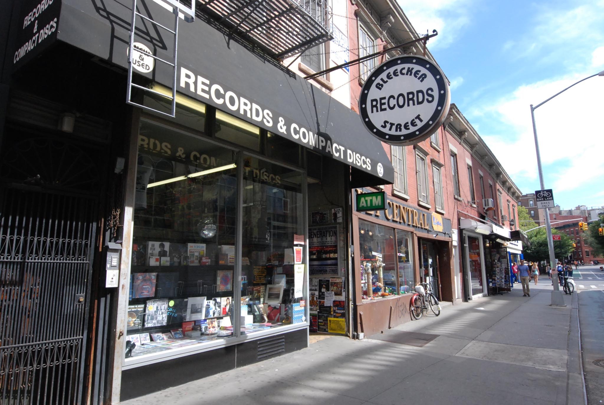 Bleecker Street Records Shopping in West Village, New York