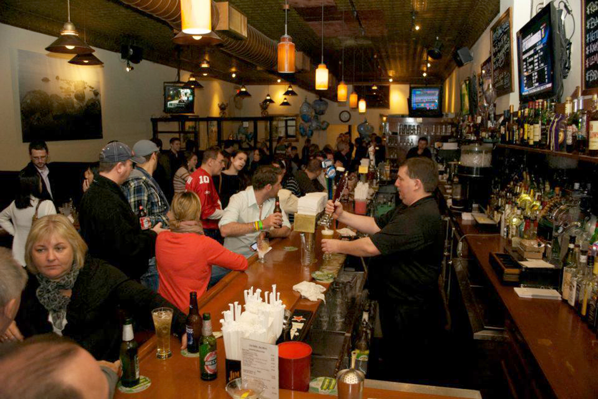 Claret Wine Bar Bars in Sunnyside, New York