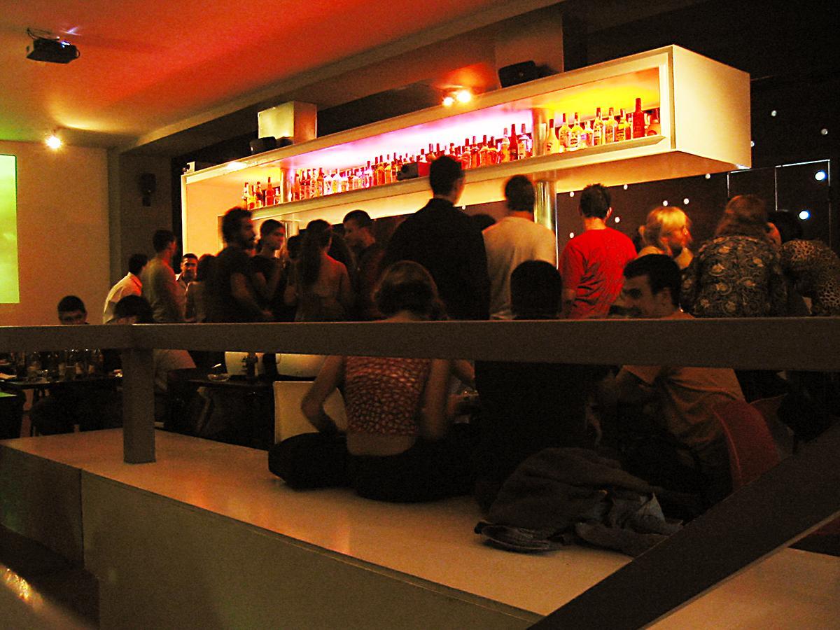 Sidecar sala de concerts, bar i discoteca mítica del Gòtic