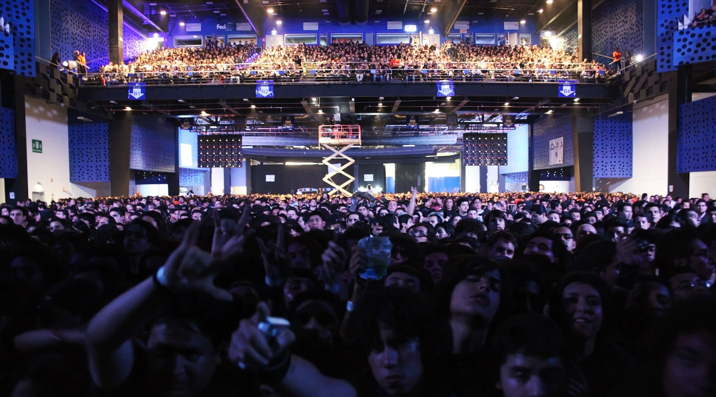 Pepsi Center Seating Capacity Matttroy