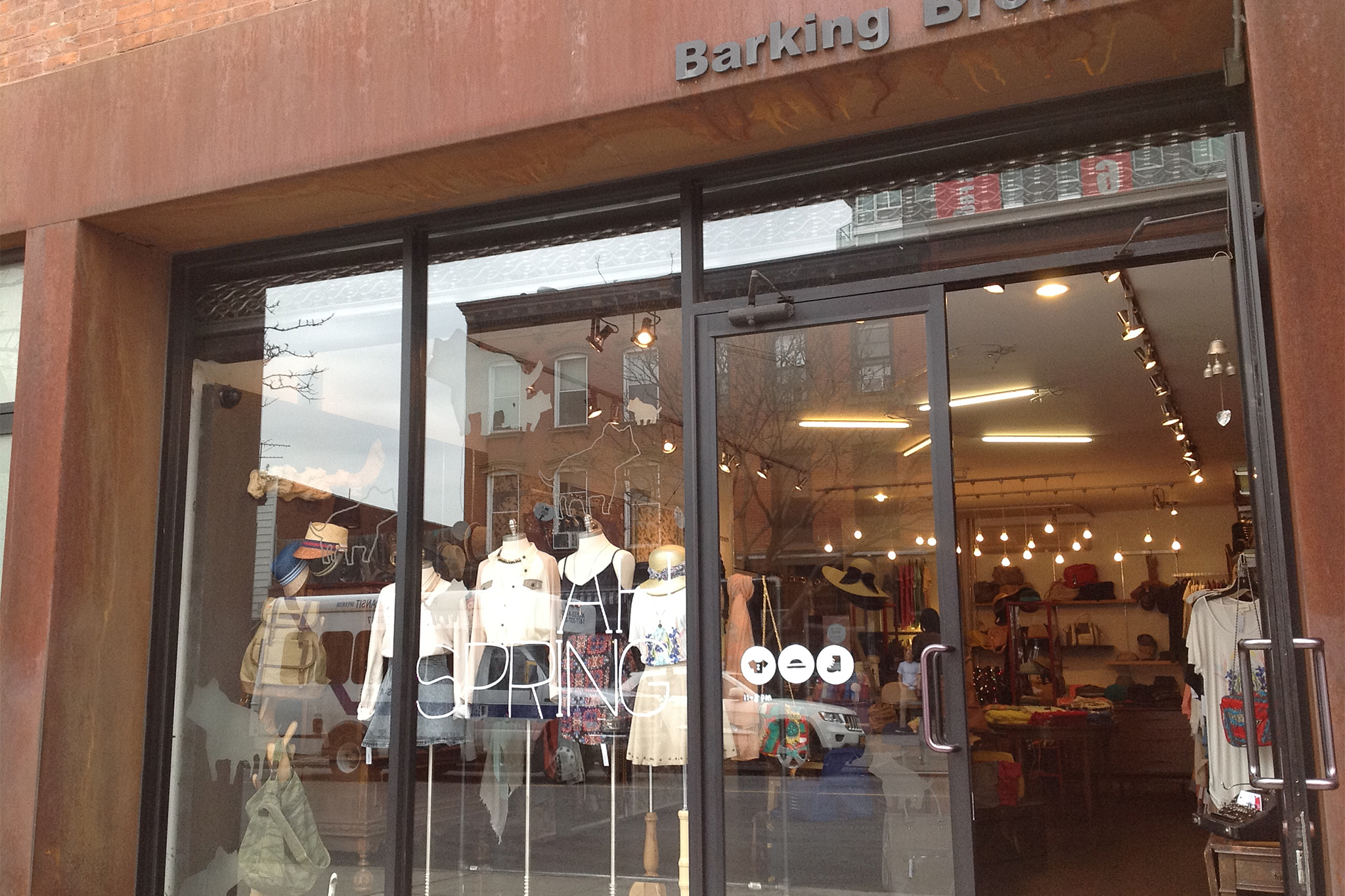 Women’s boutiques The best stores for fashionable clothing