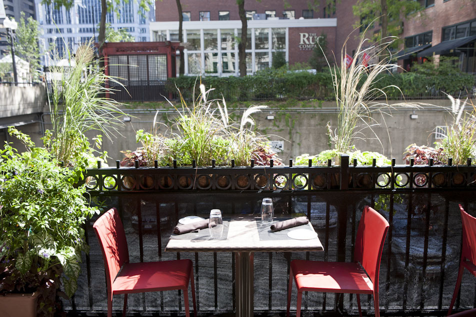 Best Outdoor Restaurants, Patios and Cafes in Chicago