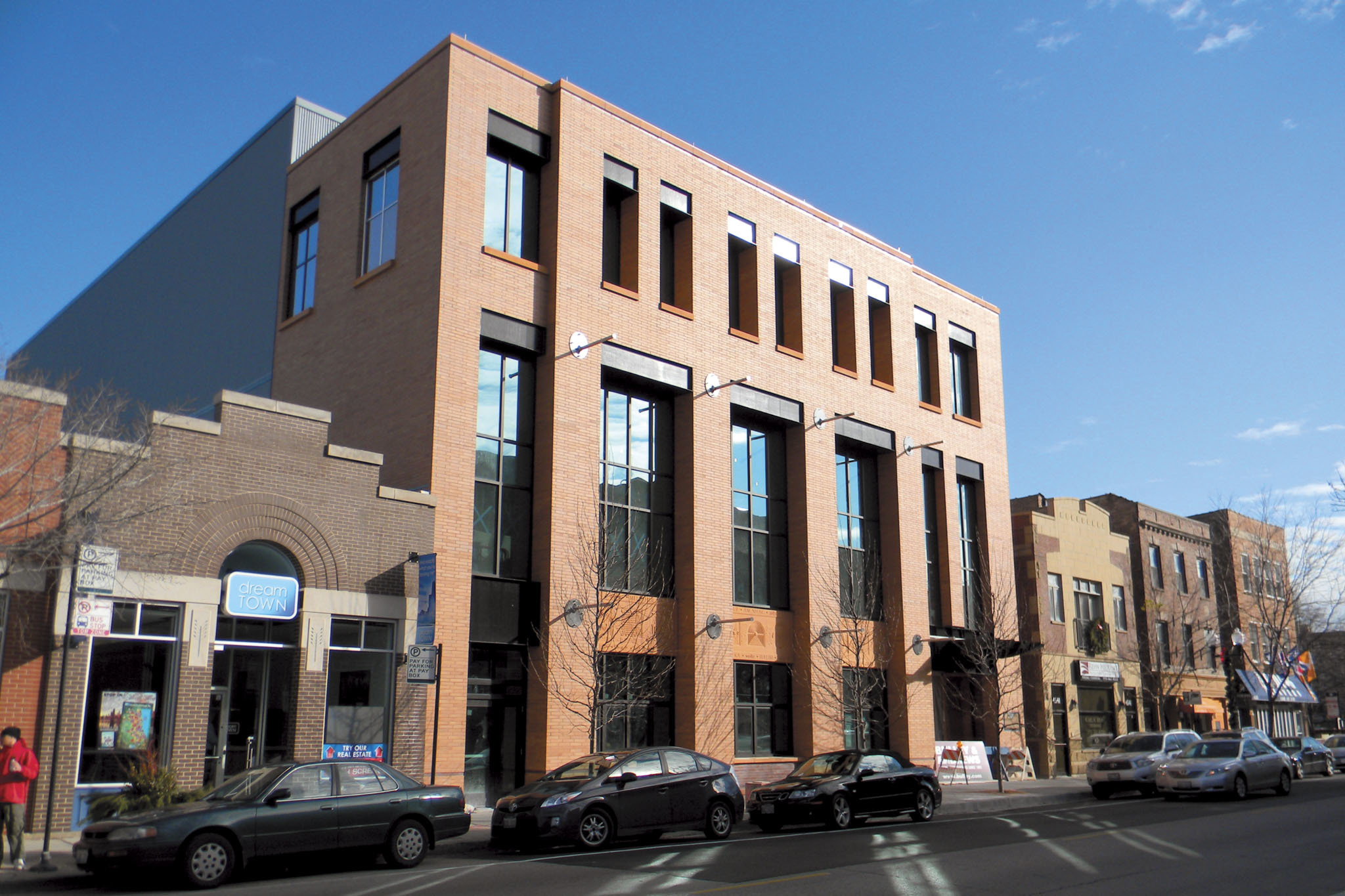 Old Town School of Folk Music, Maurer Hall Music in Lincoln Square