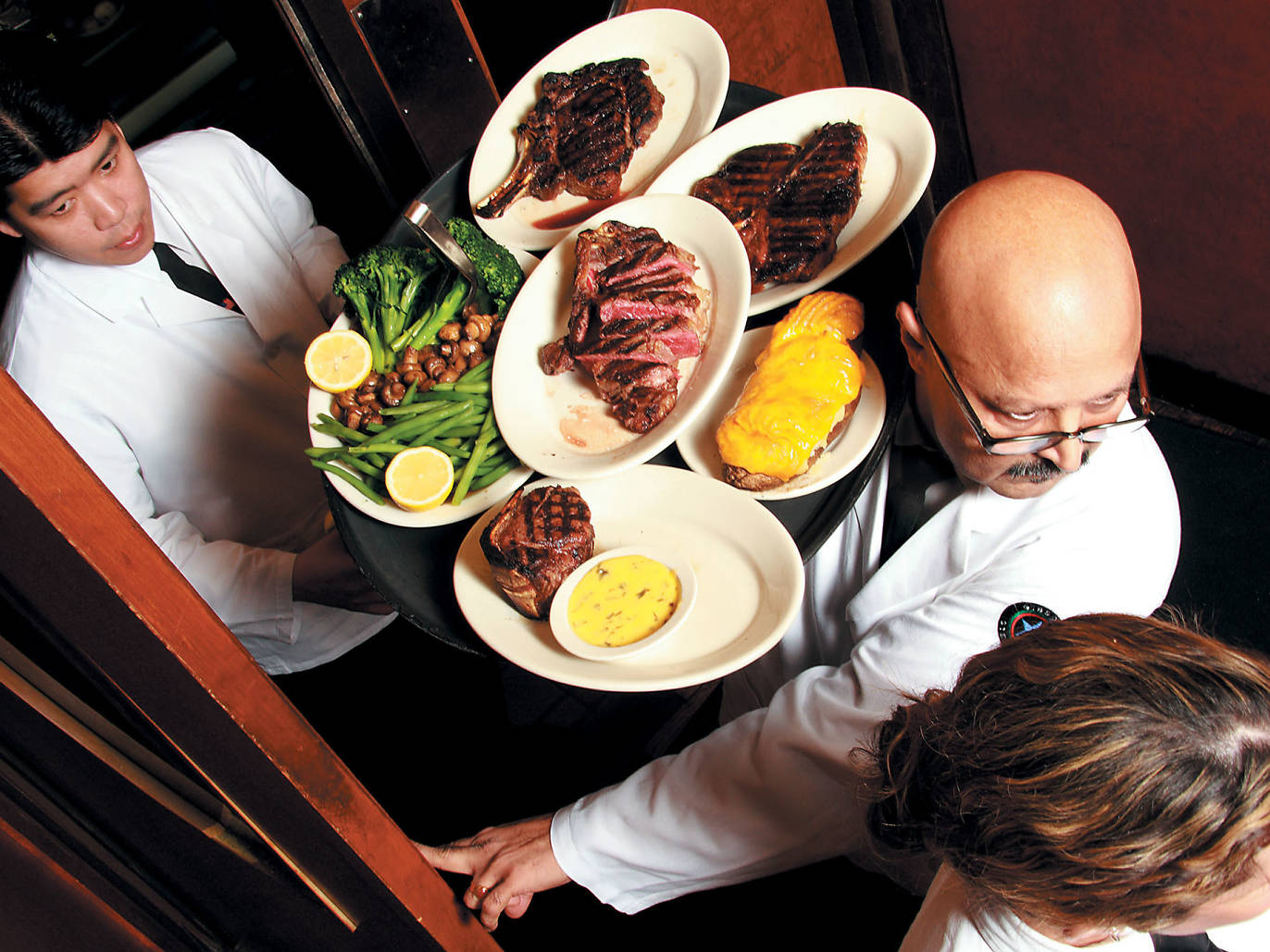 29 Best Chicago Steakhouses For Your Next Fancy Dinner