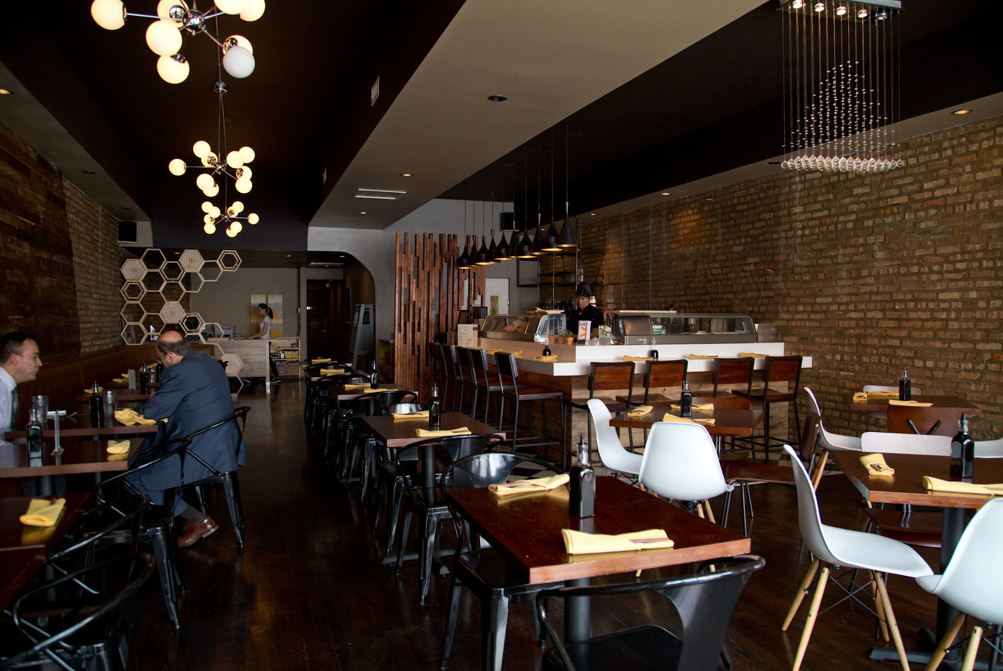 Polygon Cafe Restaurants in Andersonville, Chicago