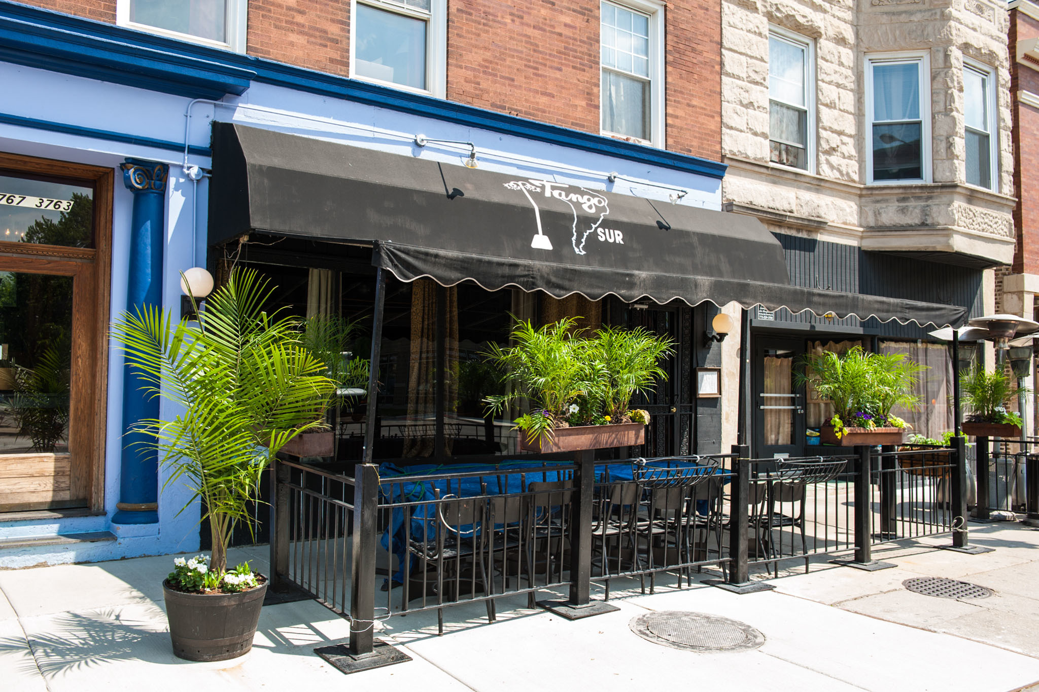 16 Best Restaurants Near Wrigley Field