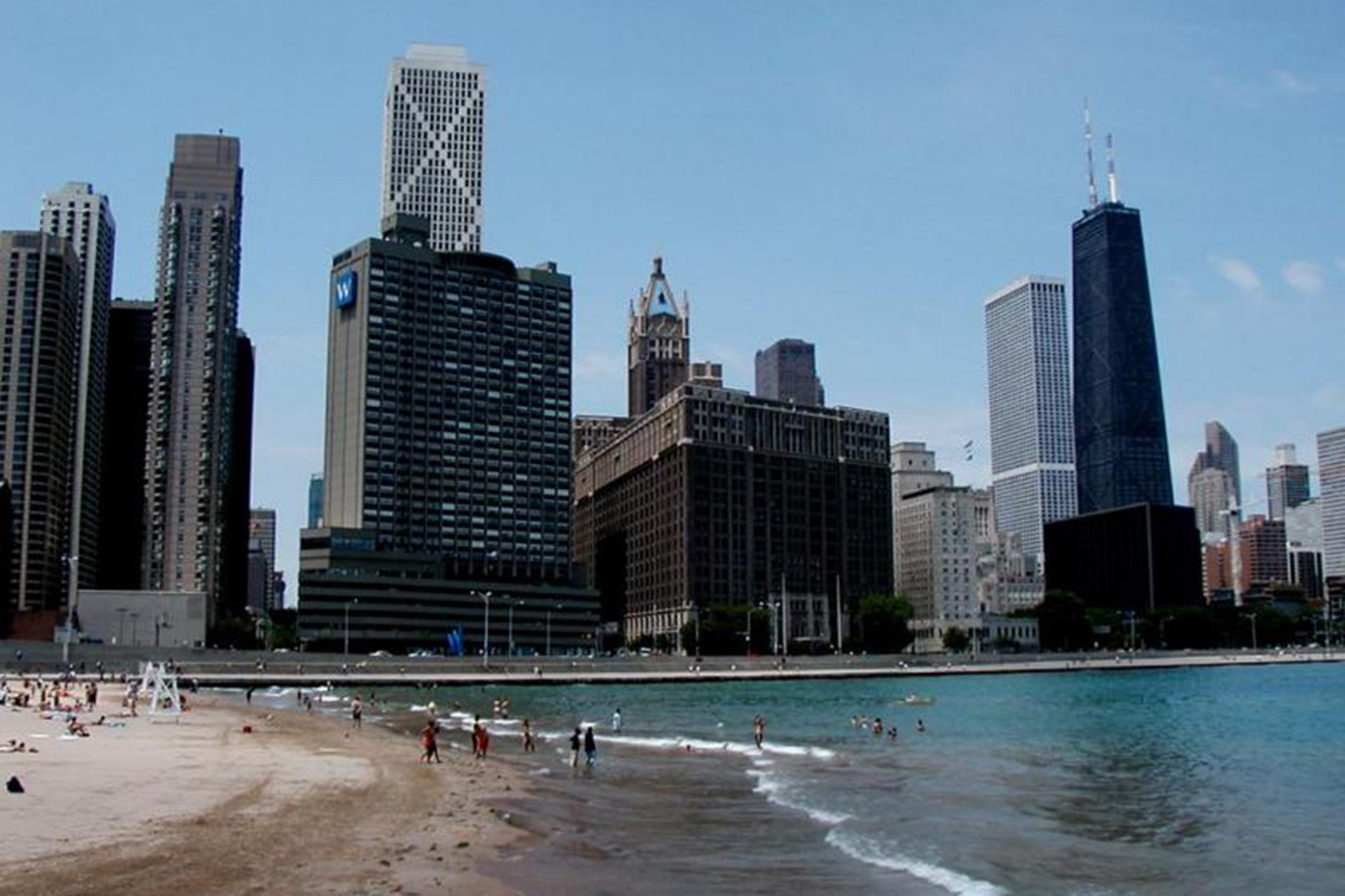 24 Best Chicago Beaches to Explore for Sunny Summer Fun