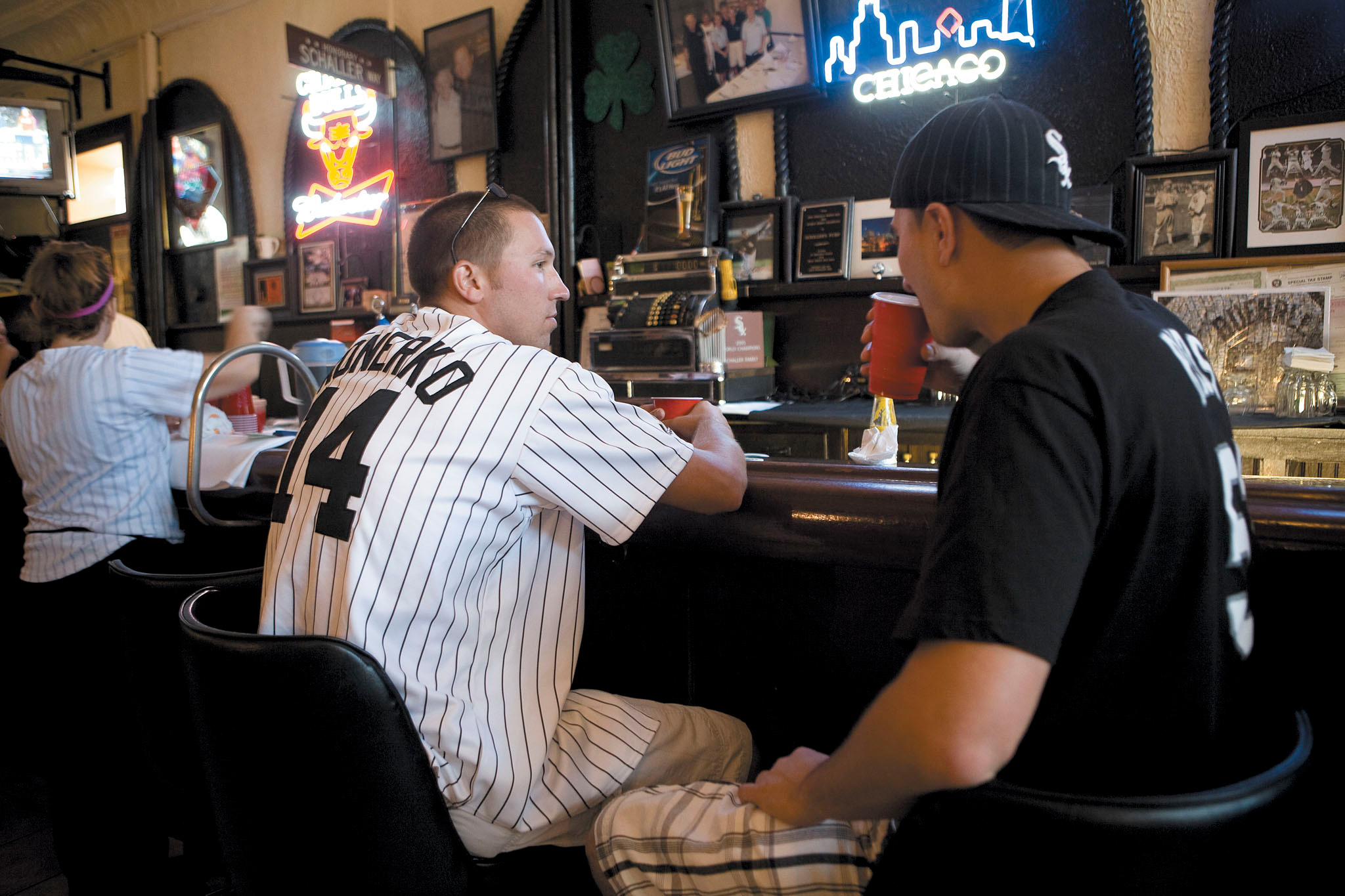 10 Chicago bars to watch the White Sox in Bridgeport and elsewhere