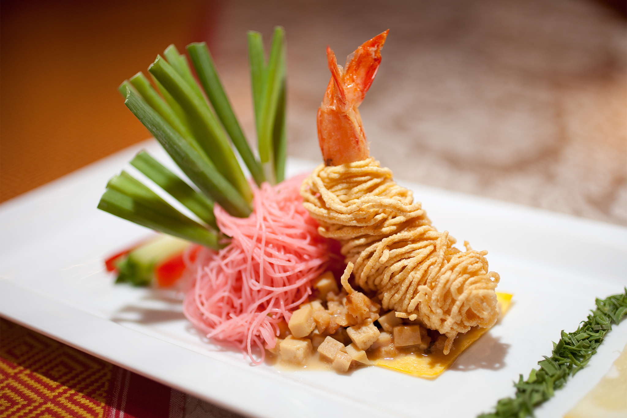 best thai food chicago downtown Taste Of Life cast Miniaturas