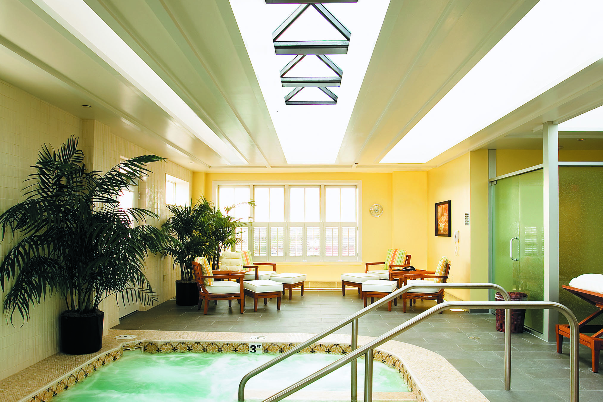 Spa treatments at the 10 best spas in Chicago