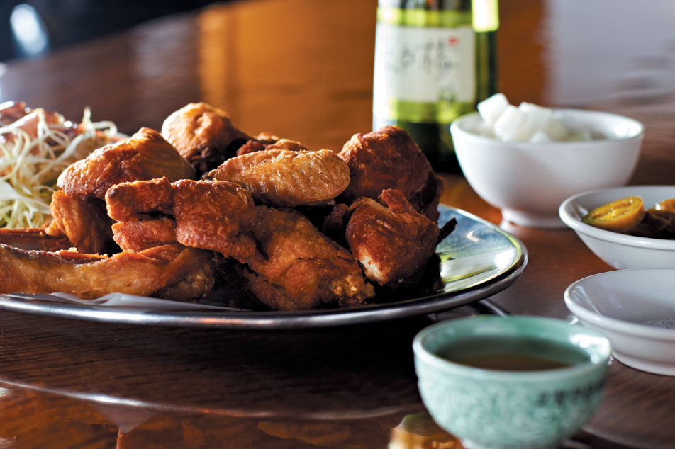 An allyoucaneat wing fest returns to Chicago next weekend
