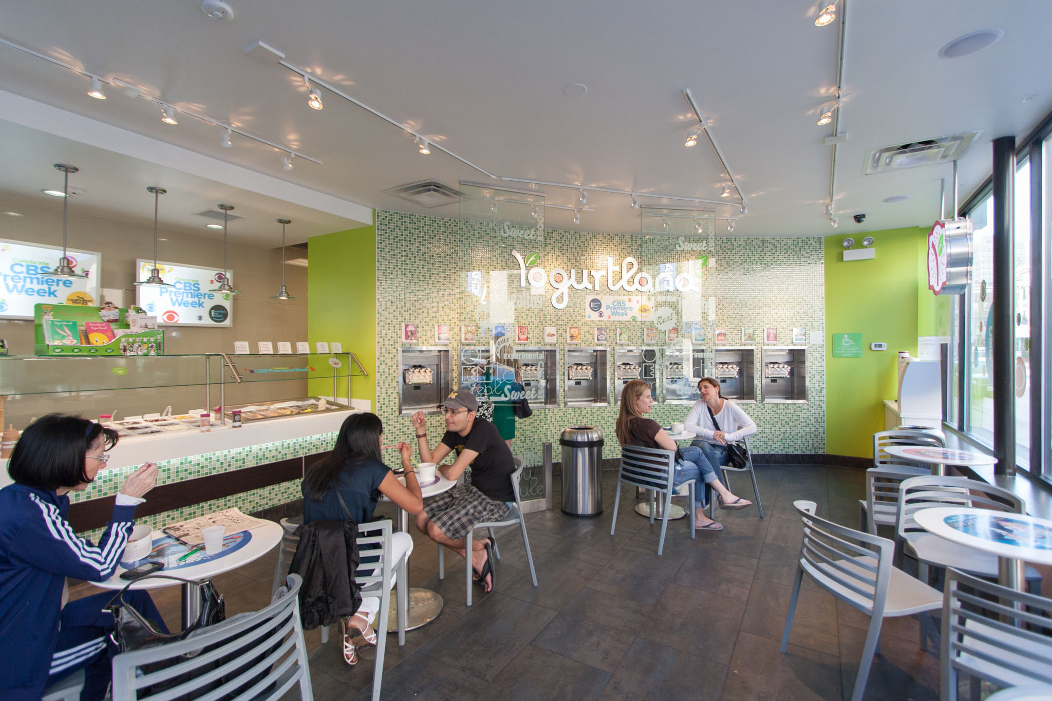 Yogurtland Restaurants in Rush & Division, Chicago