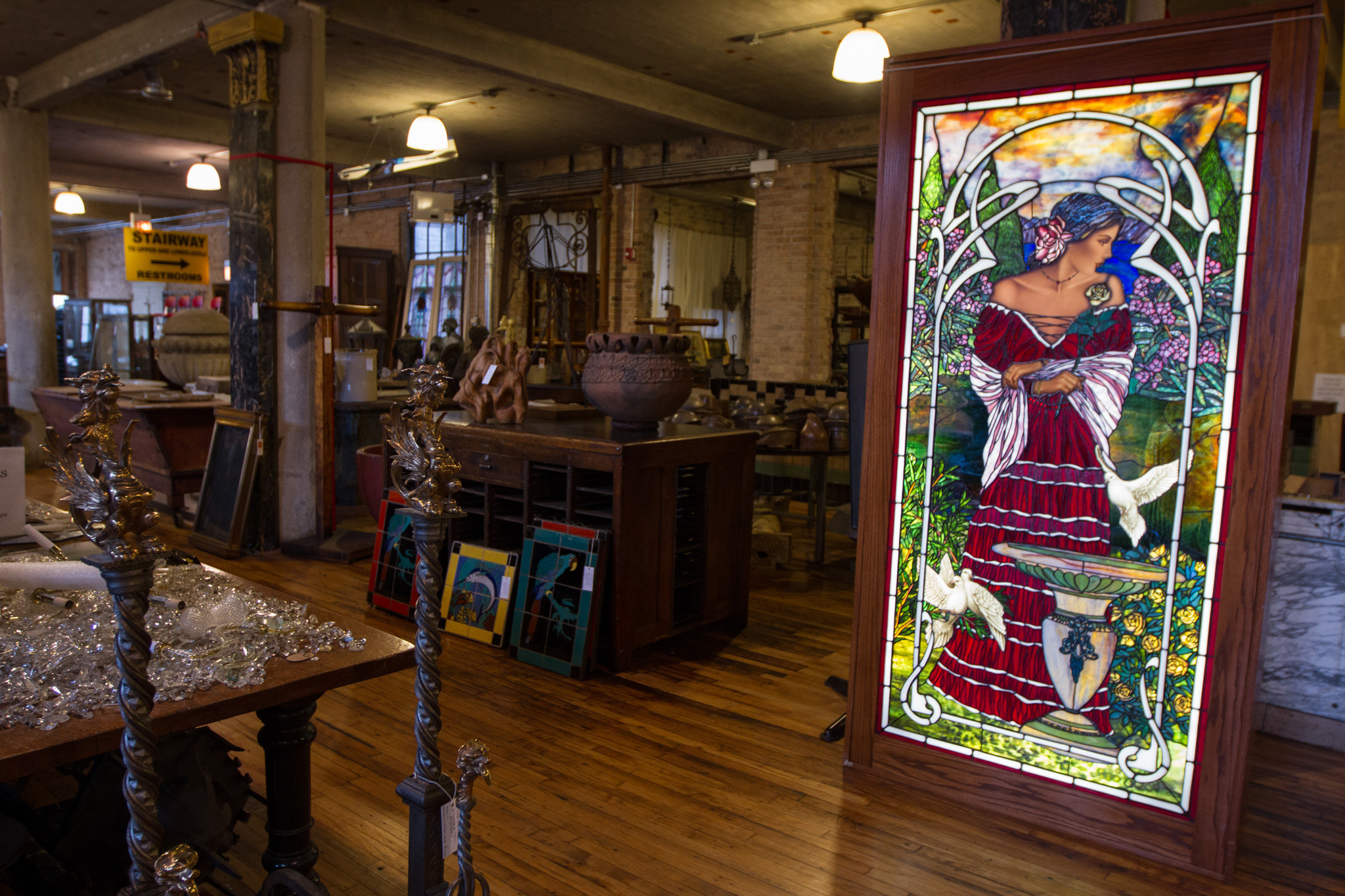 Architectural Artifacts Shopping in Ravenswood, Chicago