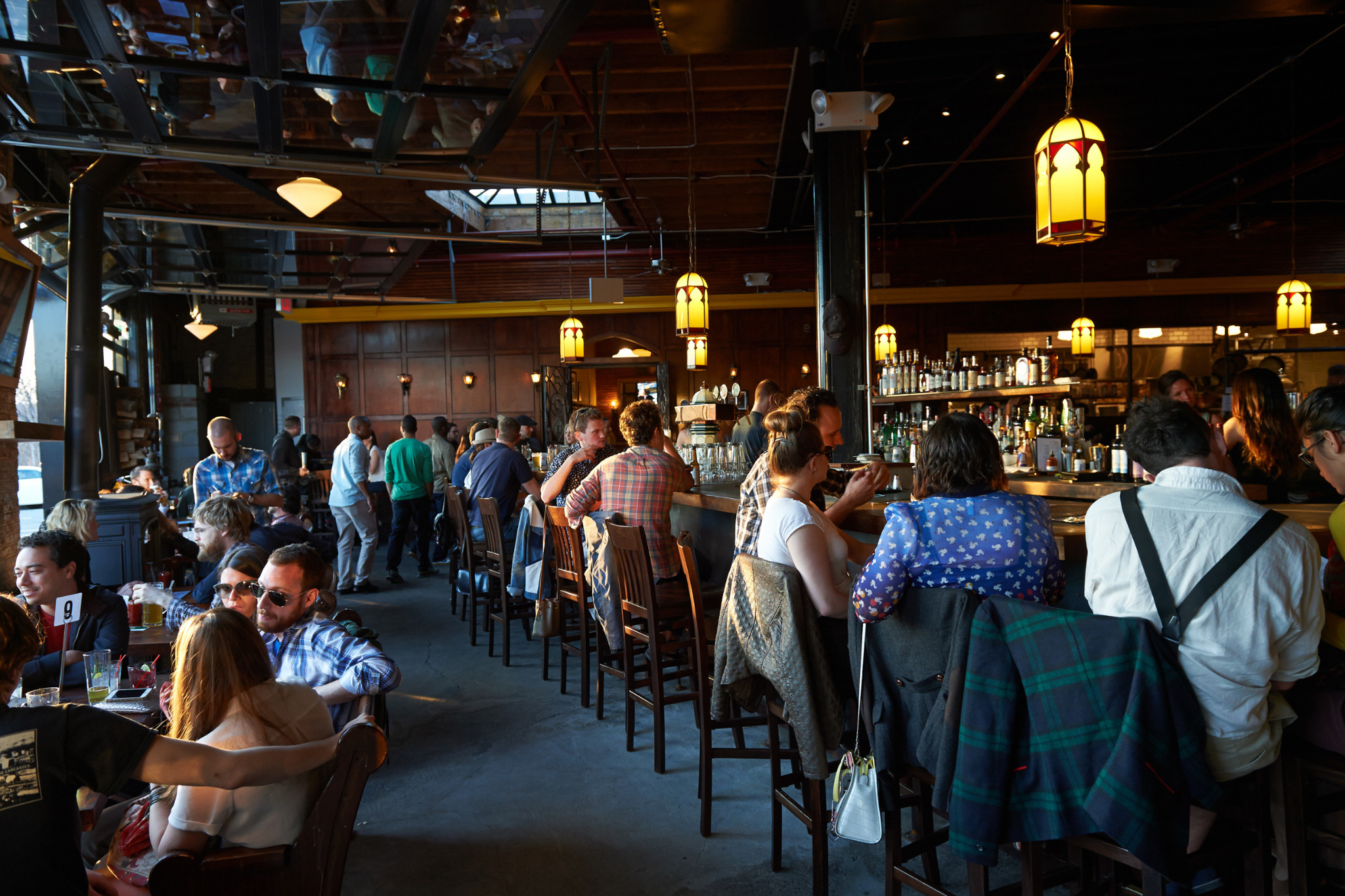 Best outdoor bars in NYC for refreshing summer drinks