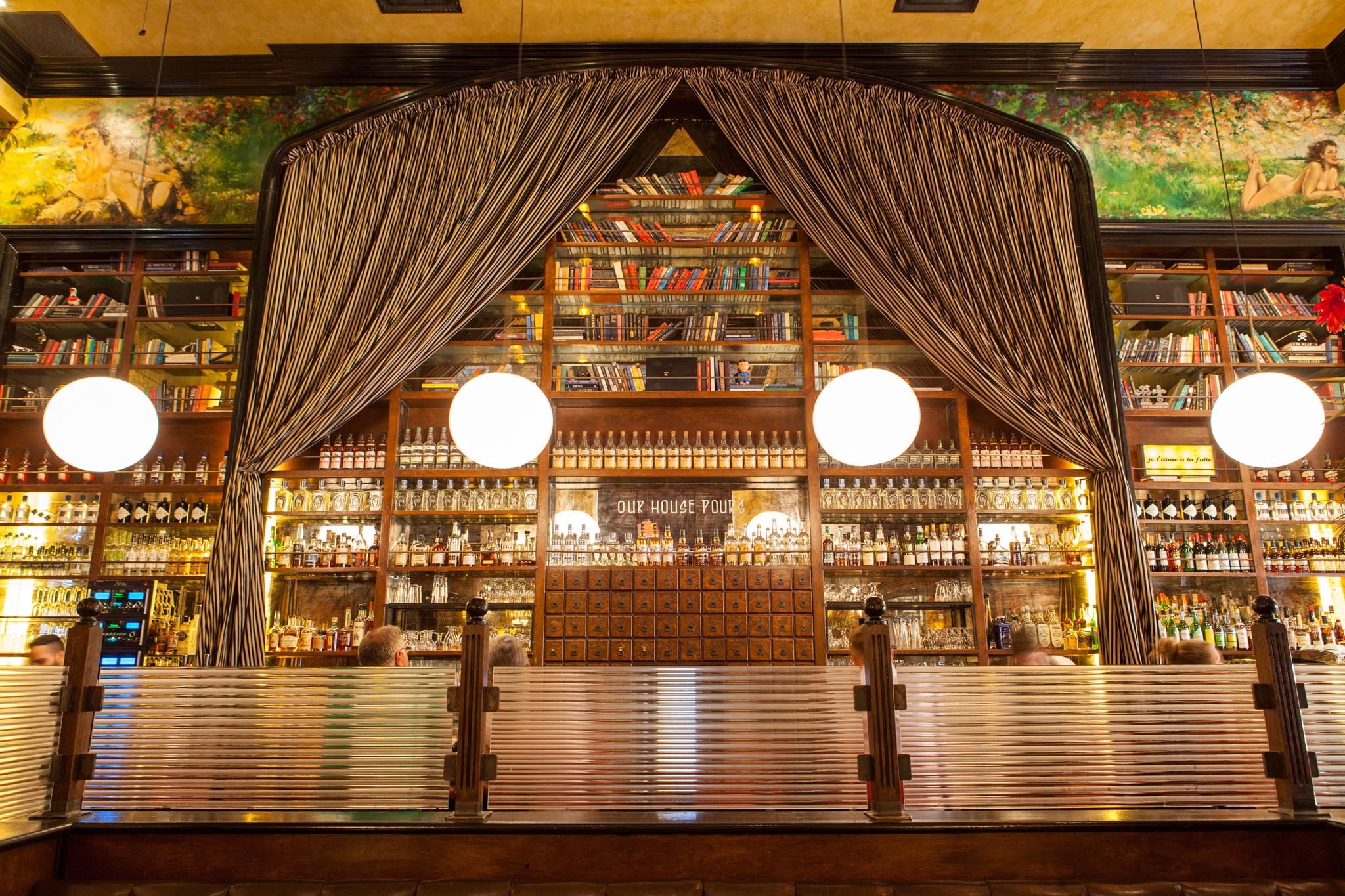 The best happy hour deals in Santa Monica