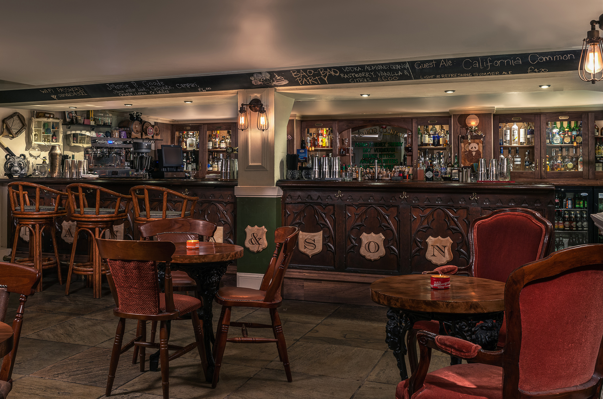 12 Best Cocktail Bars in Edinburgh Right Now