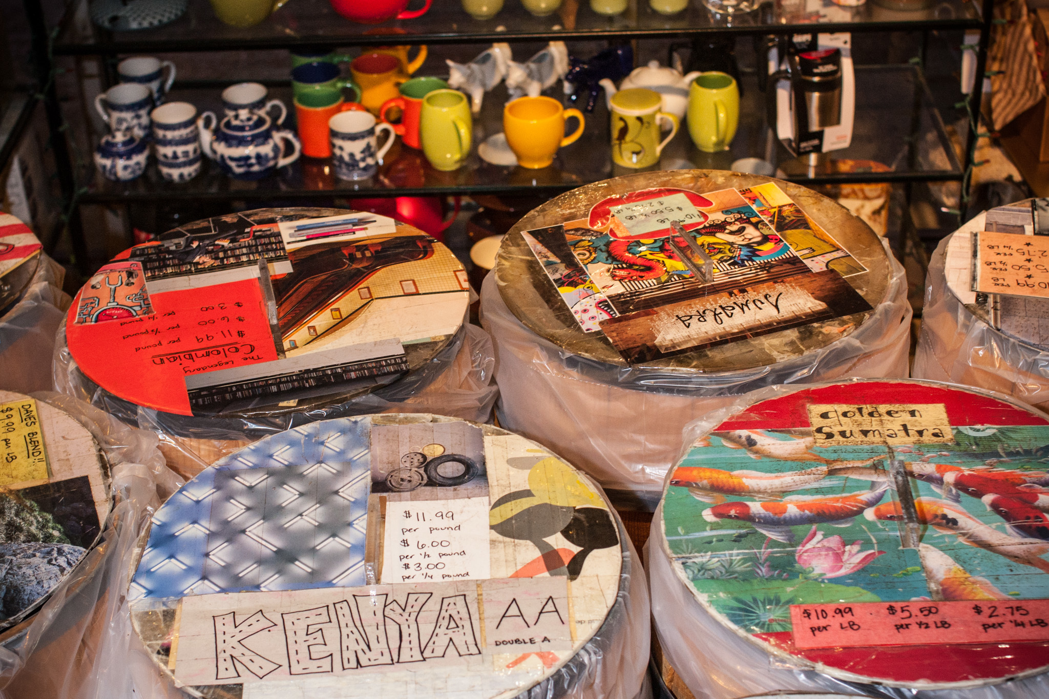 The Coffee & Tea Exchange Shopping in Lake View, Chicago