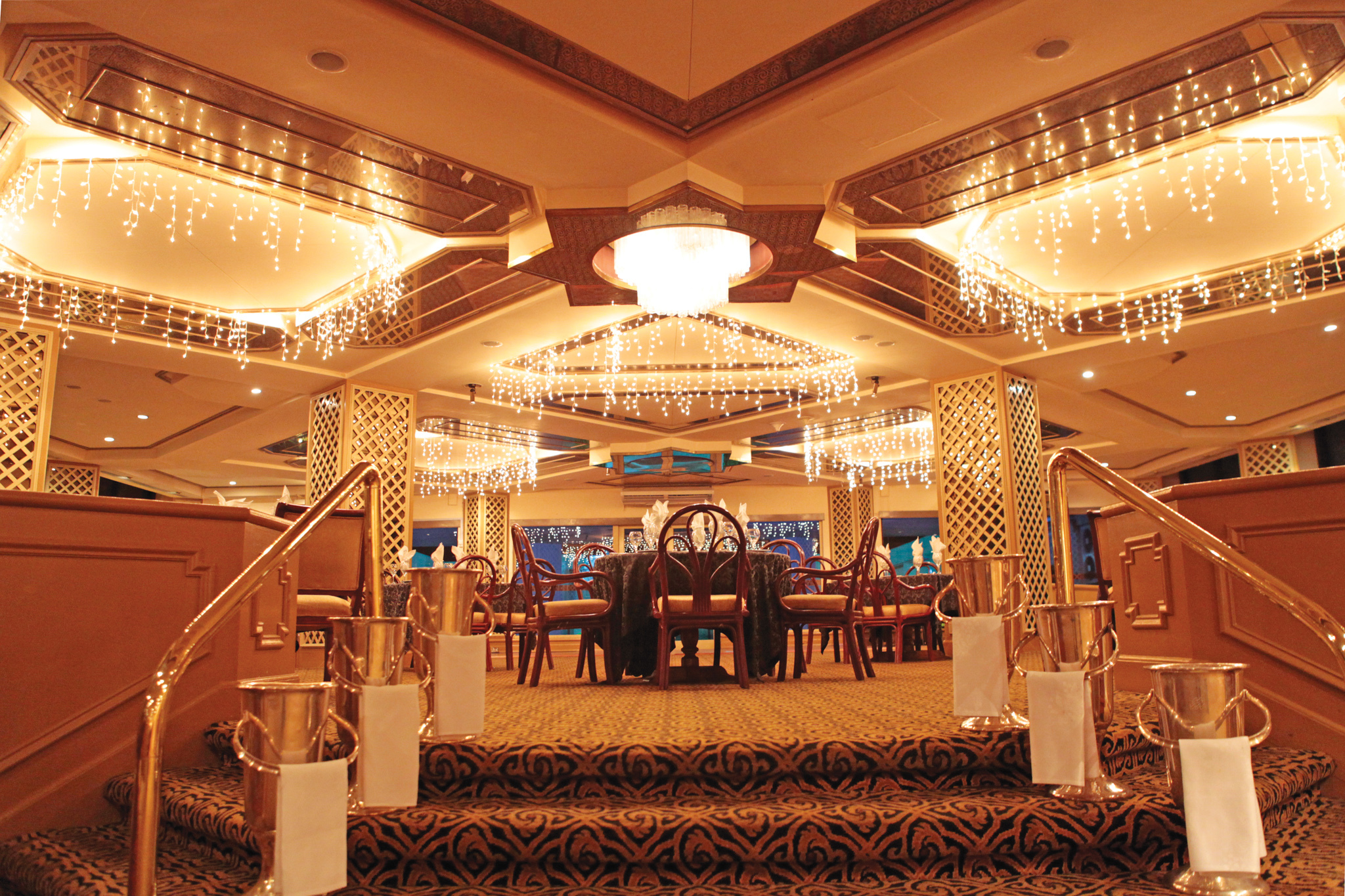 California Grill Restaurants in Colombo 1, Sri Lanka