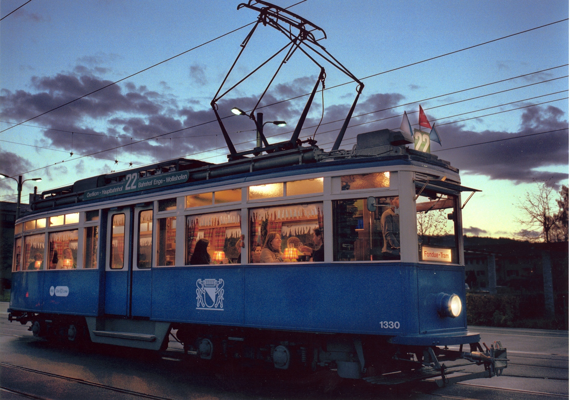 Where to eat fondue Find the best fondue restaurants in Switzerland