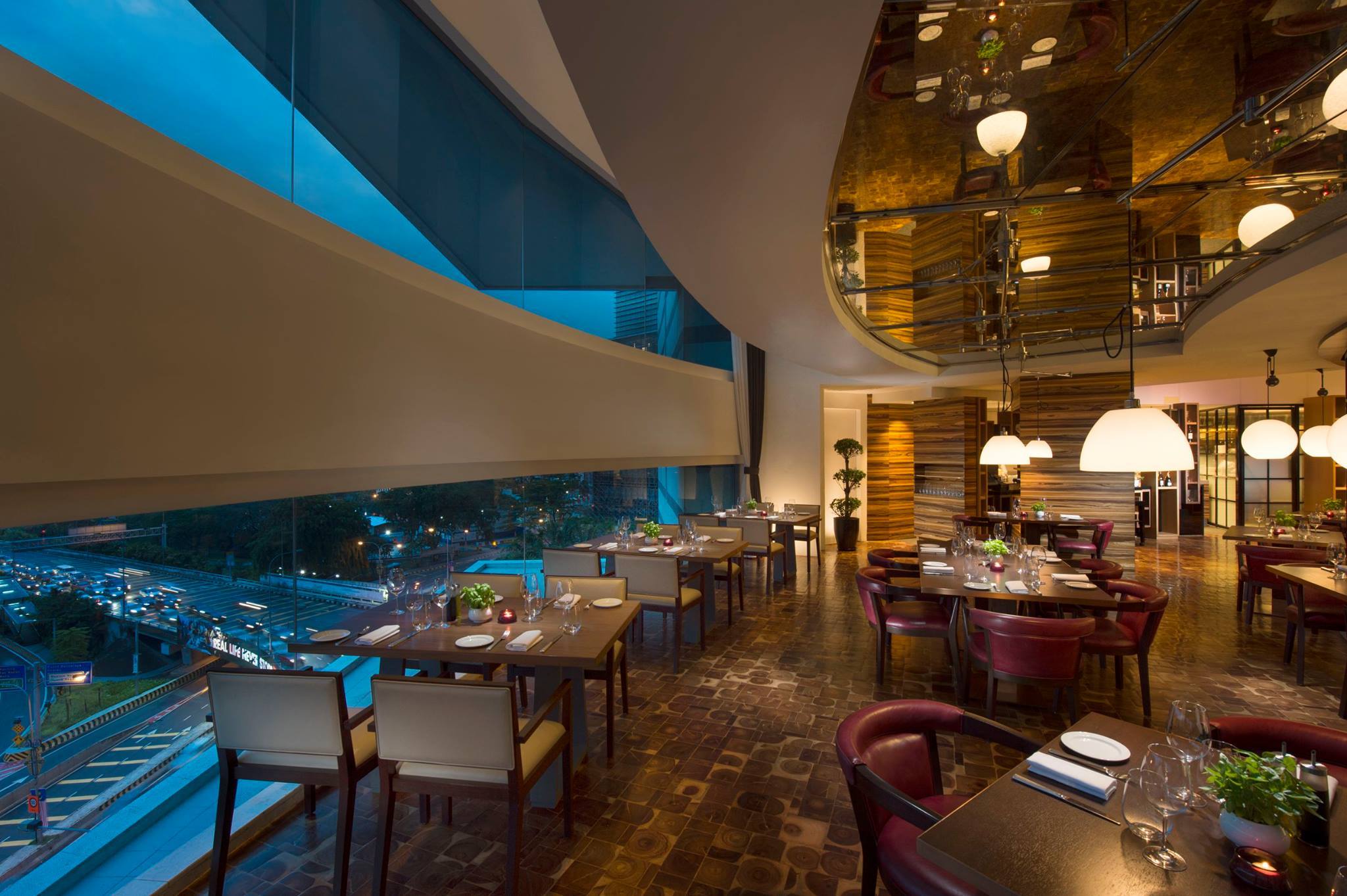 Hilton Hotel Kuala Lumpur Restaurant Wallpaper