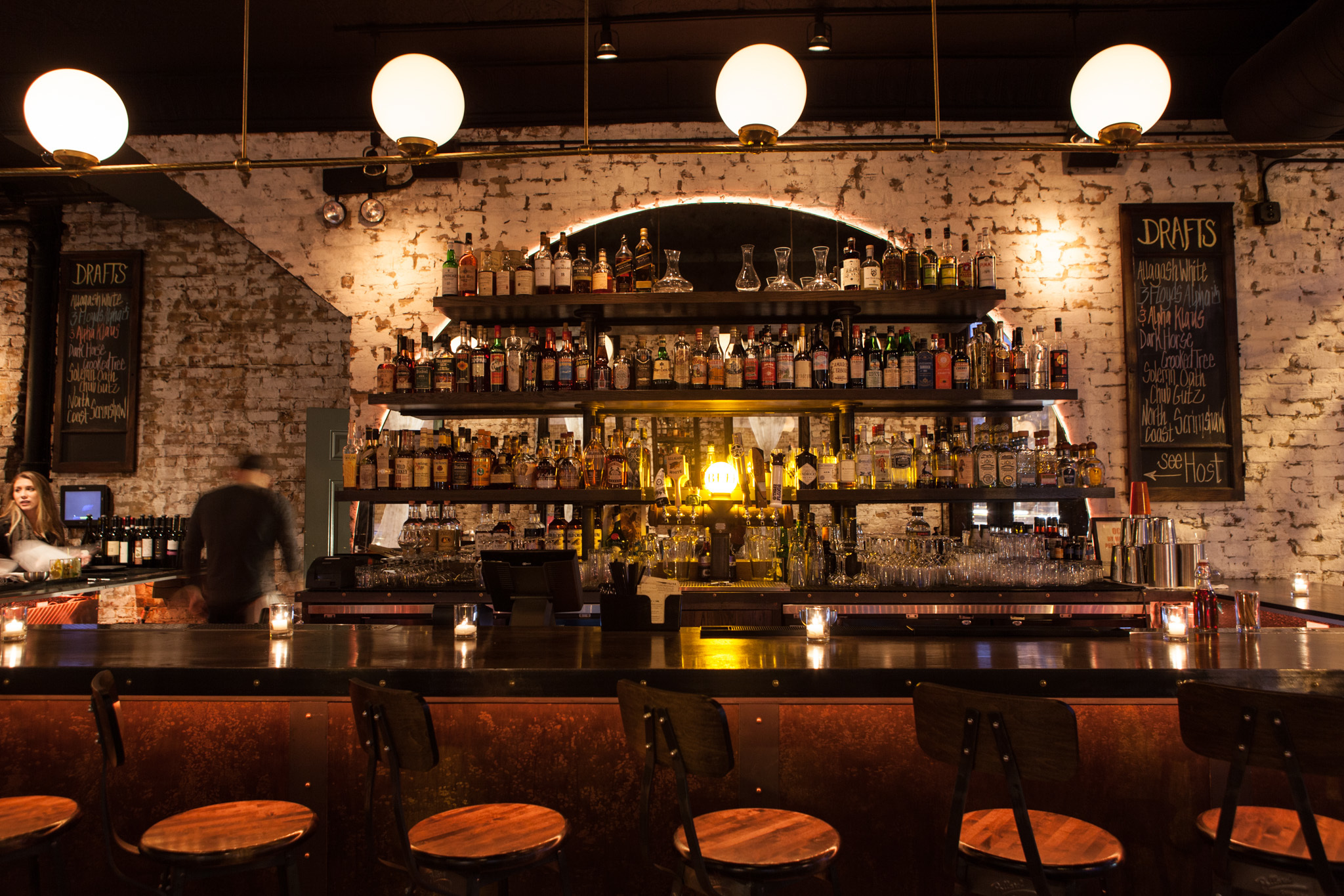 Guide to the best restaurants in Ukrainian Village & Noble Square