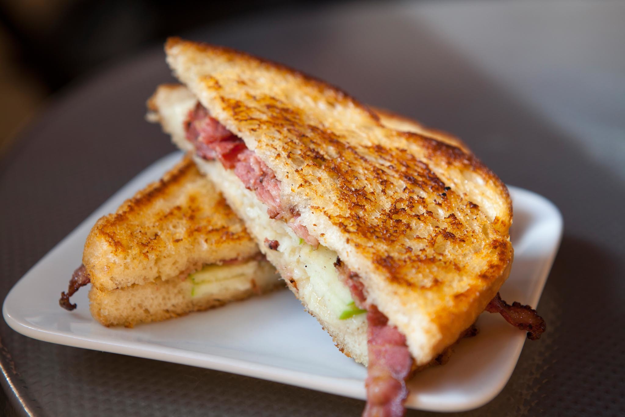 Best grilled cheese sandwiches in Los Angeles
