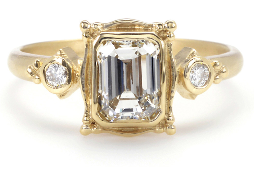 Jewelry stores in New York Great necklaces, earrings and more