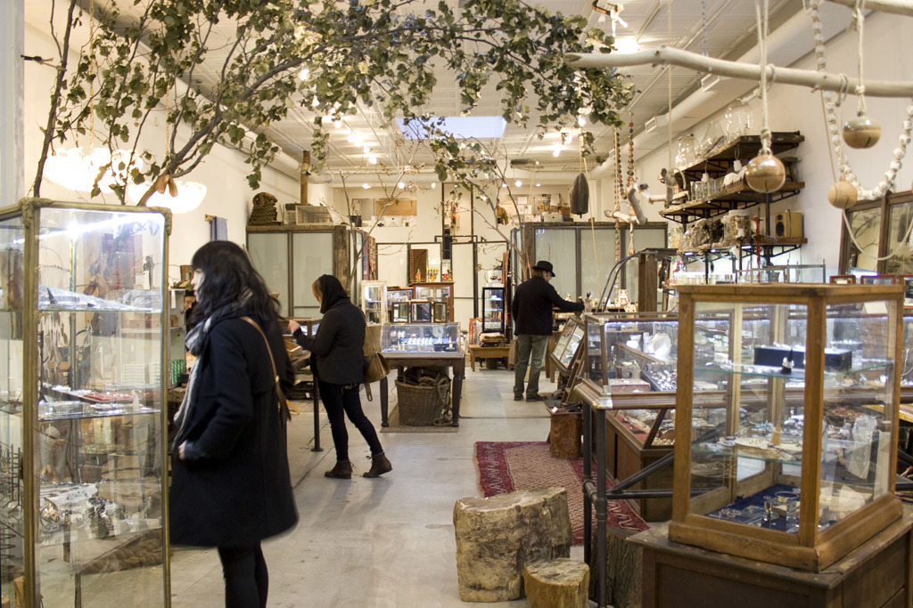 Jewelry stores in New York Great necklaces, earrings and more