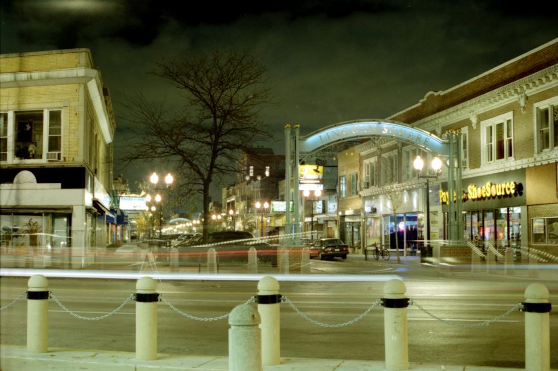 Ravenswood Chicago Hotels