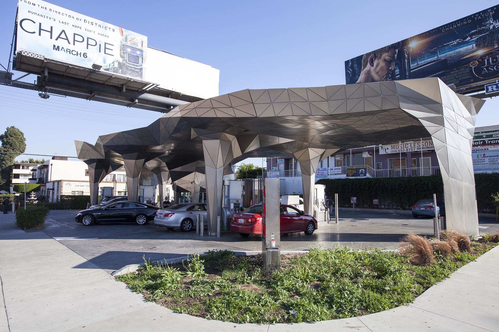 The 5 most unique gas stations in Los Angeles
