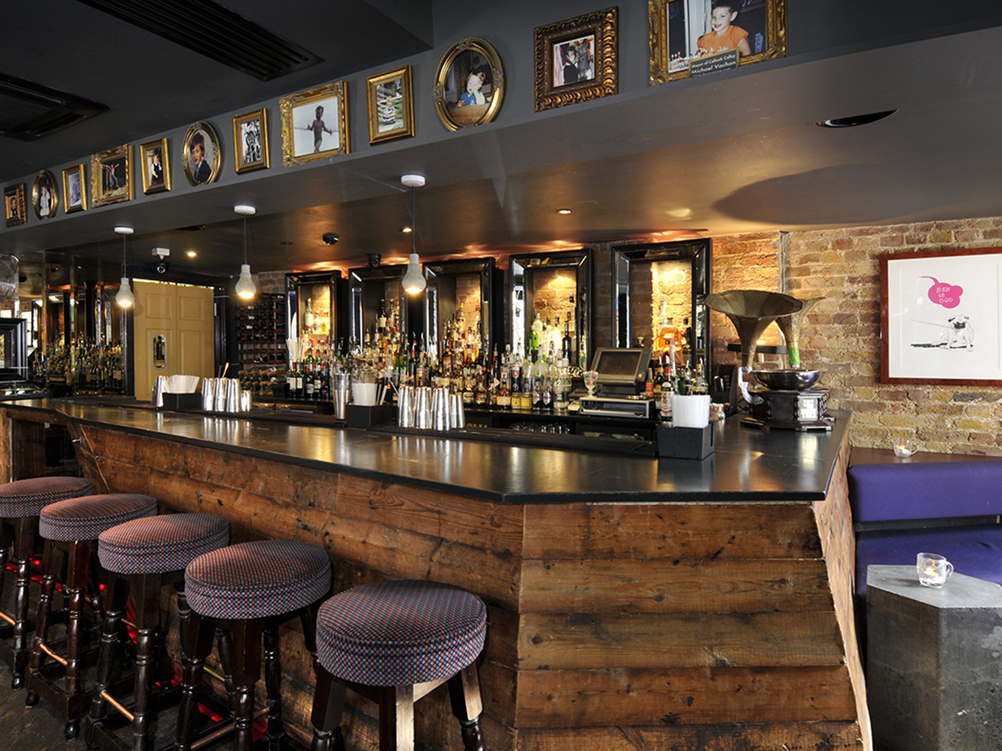 Hook up bars in london Best cougar bars in London? londonontario