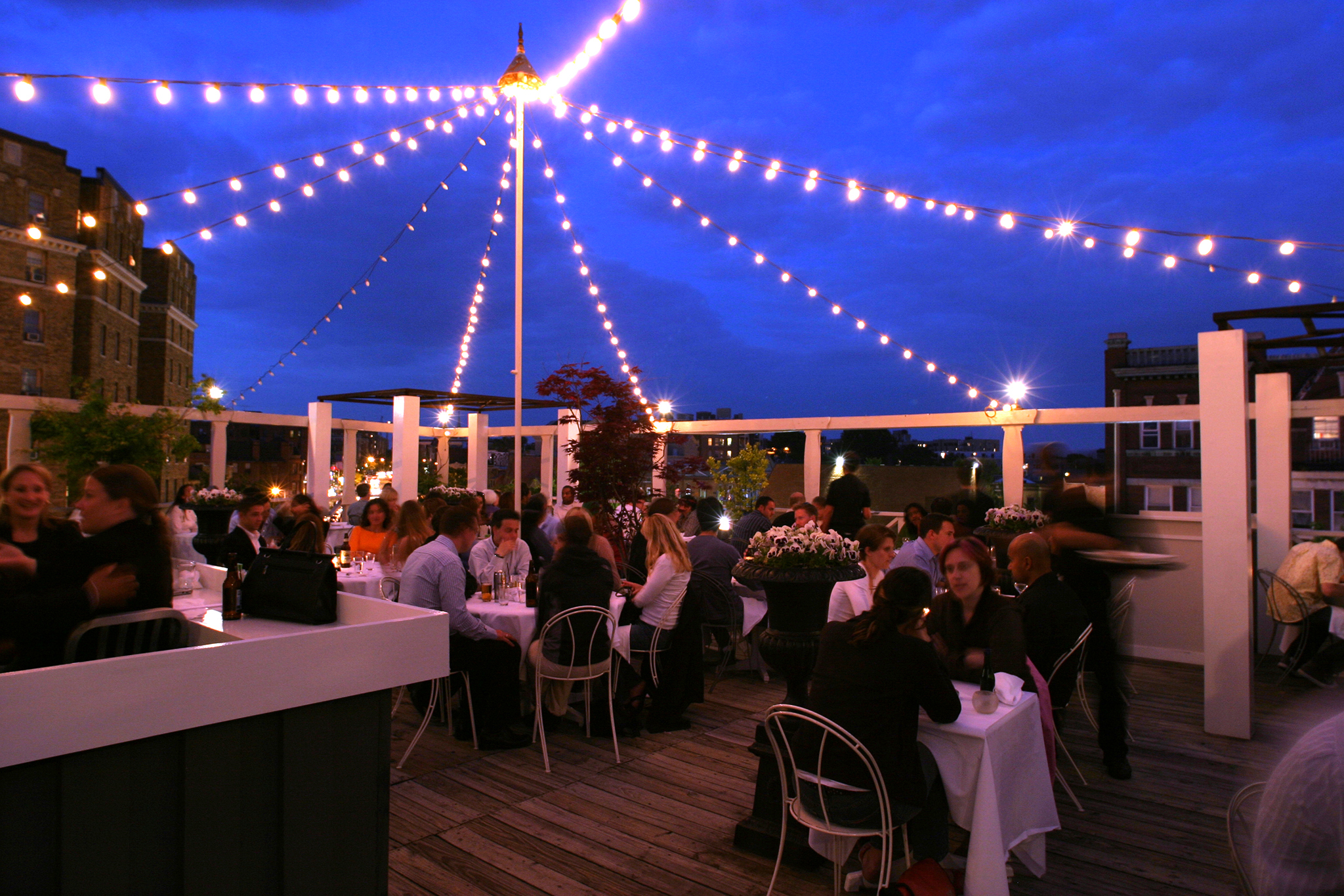 Best rooftop bars in Washington, DC for outdoor drinking