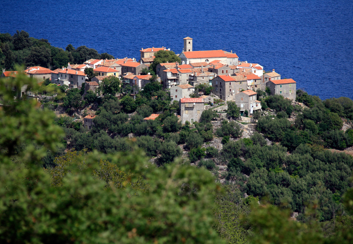 Cres Travel Guide Attractions, Restaurants, Hotels & Bars Croatia Travel