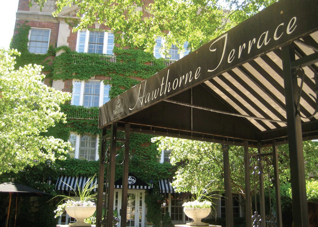 Best Western Hawthorne Terrace Hotels in Boystown, Chicago