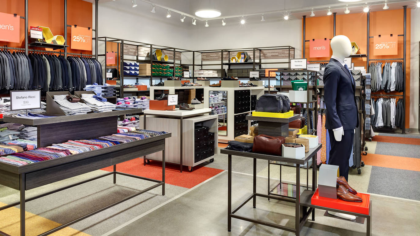 Outlet stores in Chicago for discount clothes and furniture